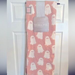 Pink Ghost  Knitted Throw Blanket Cozy